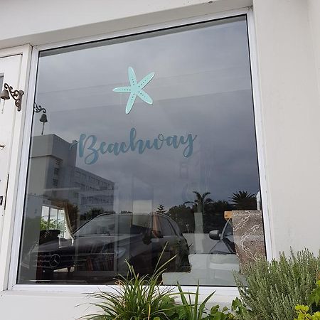 Beachway Guesthouse Port Elizabeth Exterior photo